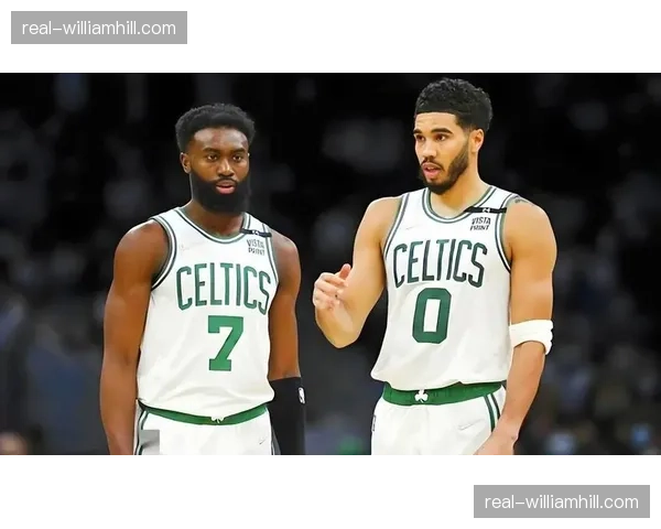 雷霆凯尔特人强强对话战术博弈 戴格诺特五外空间体系对阵马祖拉魔球